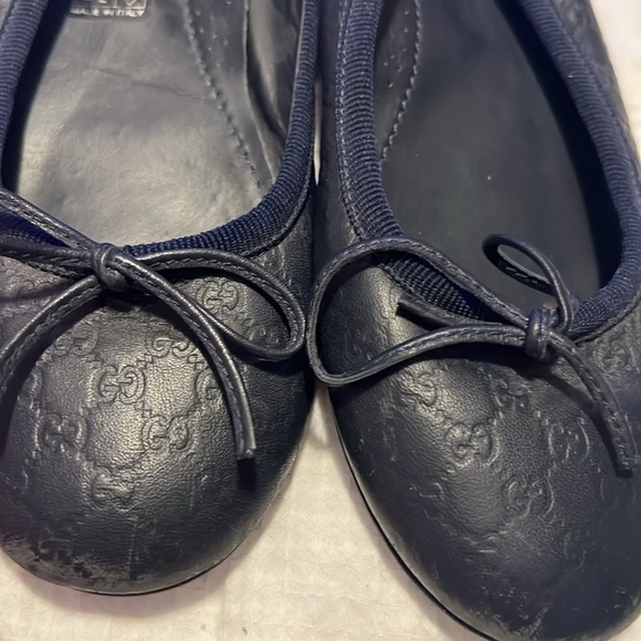 2 pair Gucci flats - Picture 8 of 10